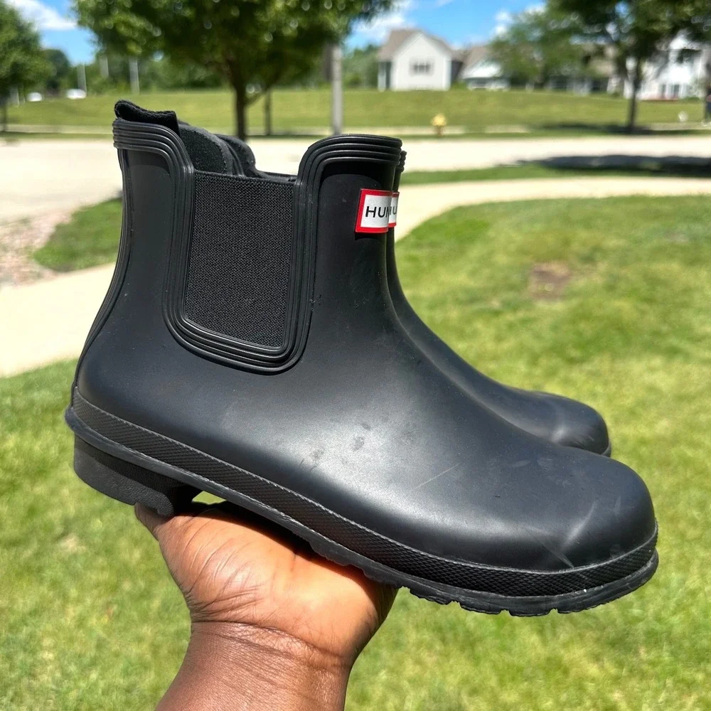 Hunter Women's Original Chelsea Rubber Rain Boots US Size 9 Matte Black